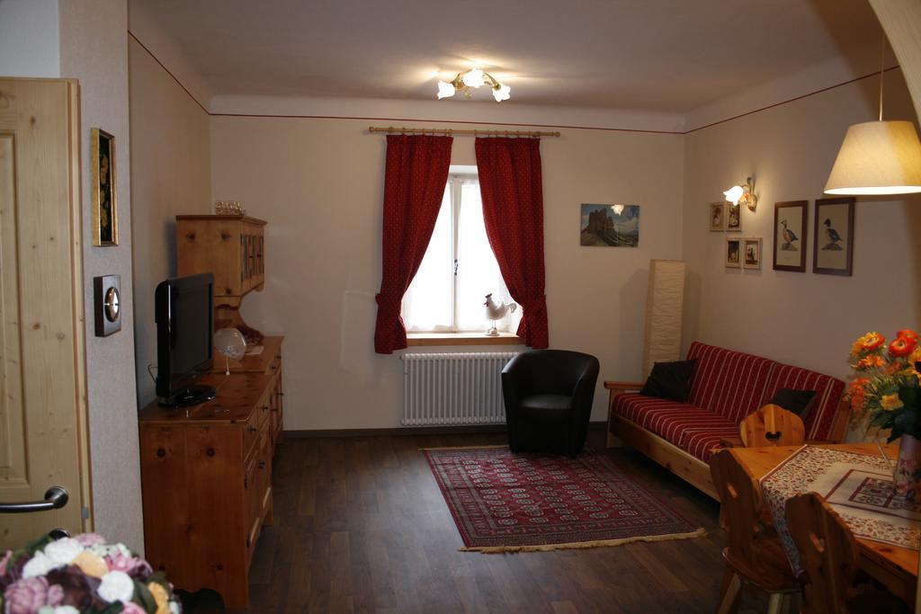 דירות פרדאצו Casa Basilio חדר תמונה