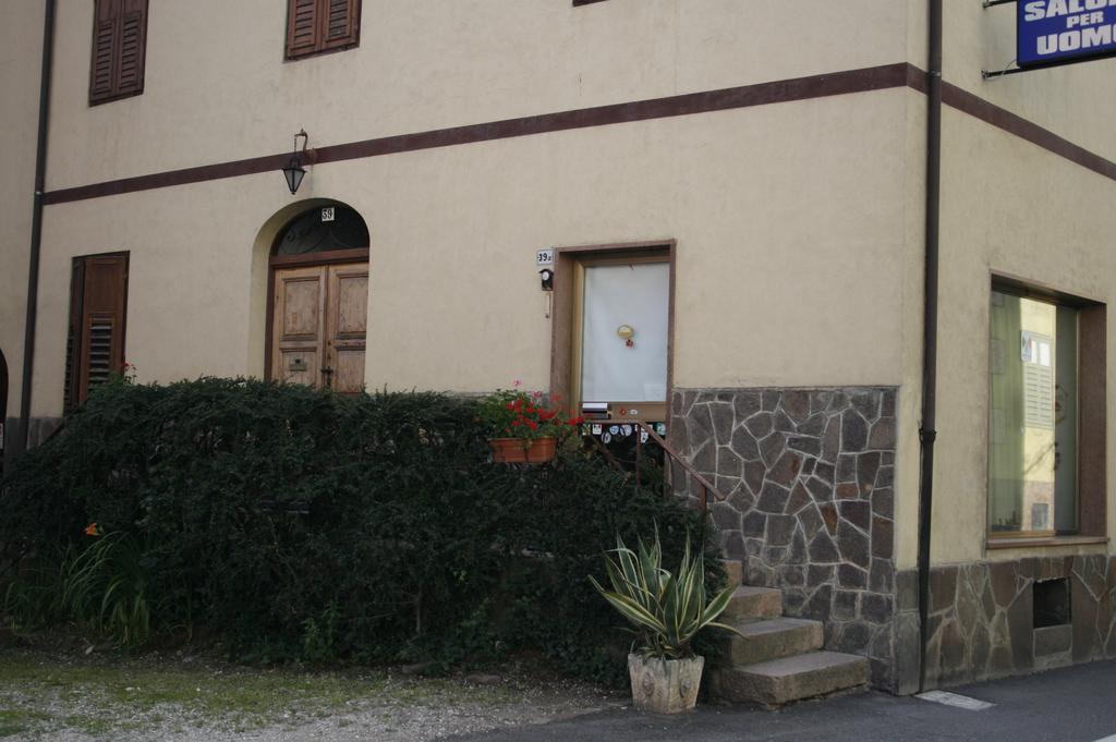 דירות פרדאצו Casa Basilio חדר תמונה